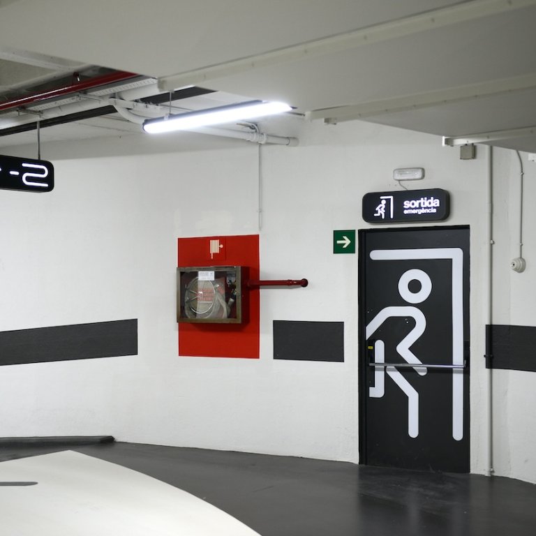 Emesa Parking