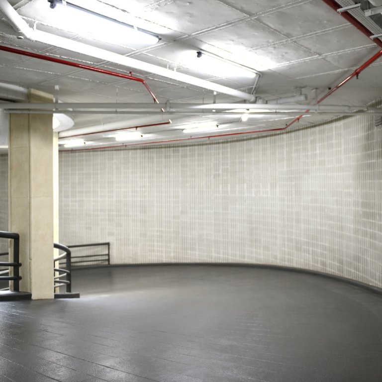 Emesa Parking
