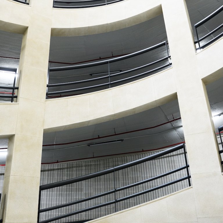 Emesa Parking