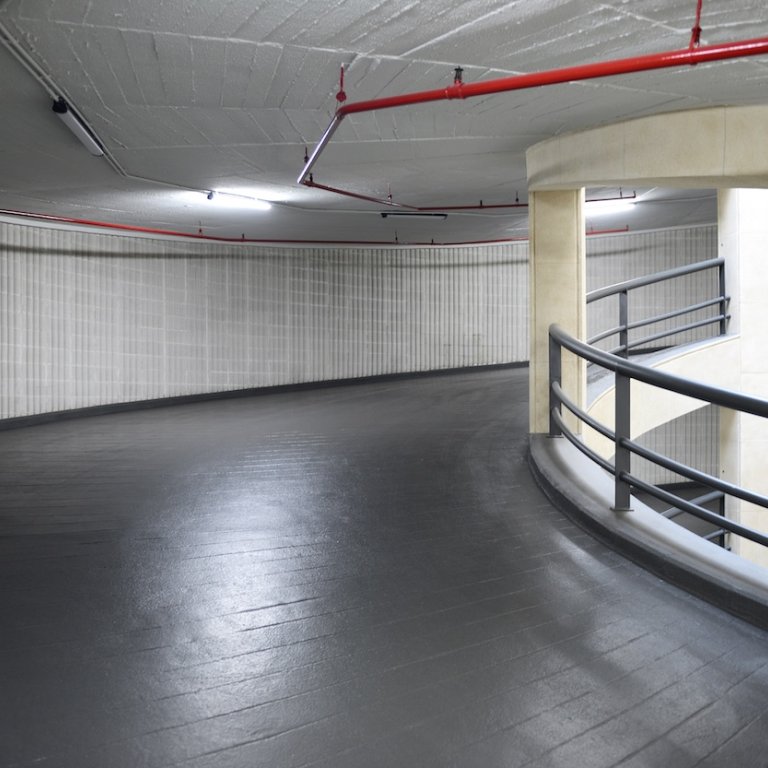 Emesa Parking