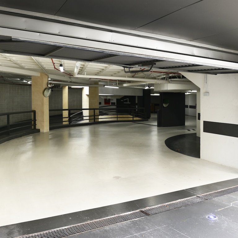 Emesa Parking