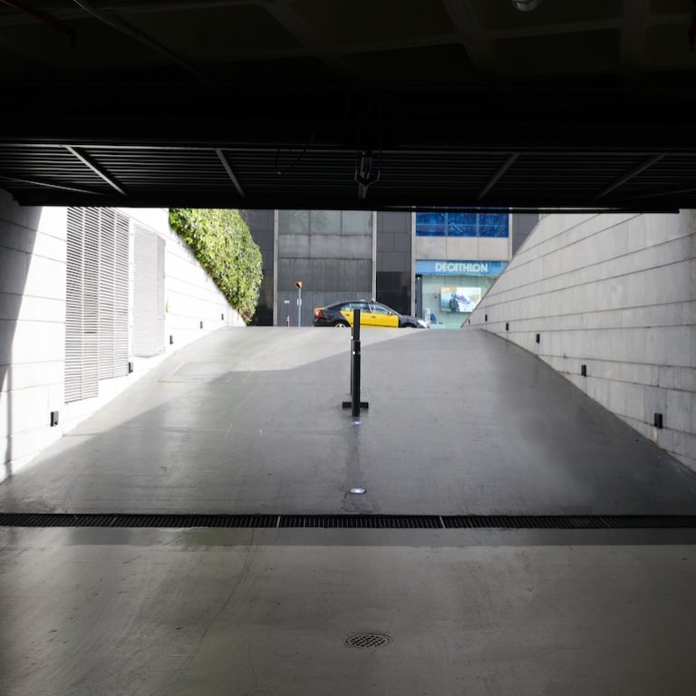 Emesa Parking